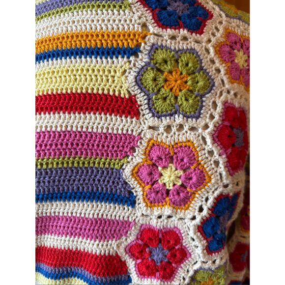 RARE- Farm Rio Handmade Crochet Sweater – Size Small –NWOT - Picture 11 of 16